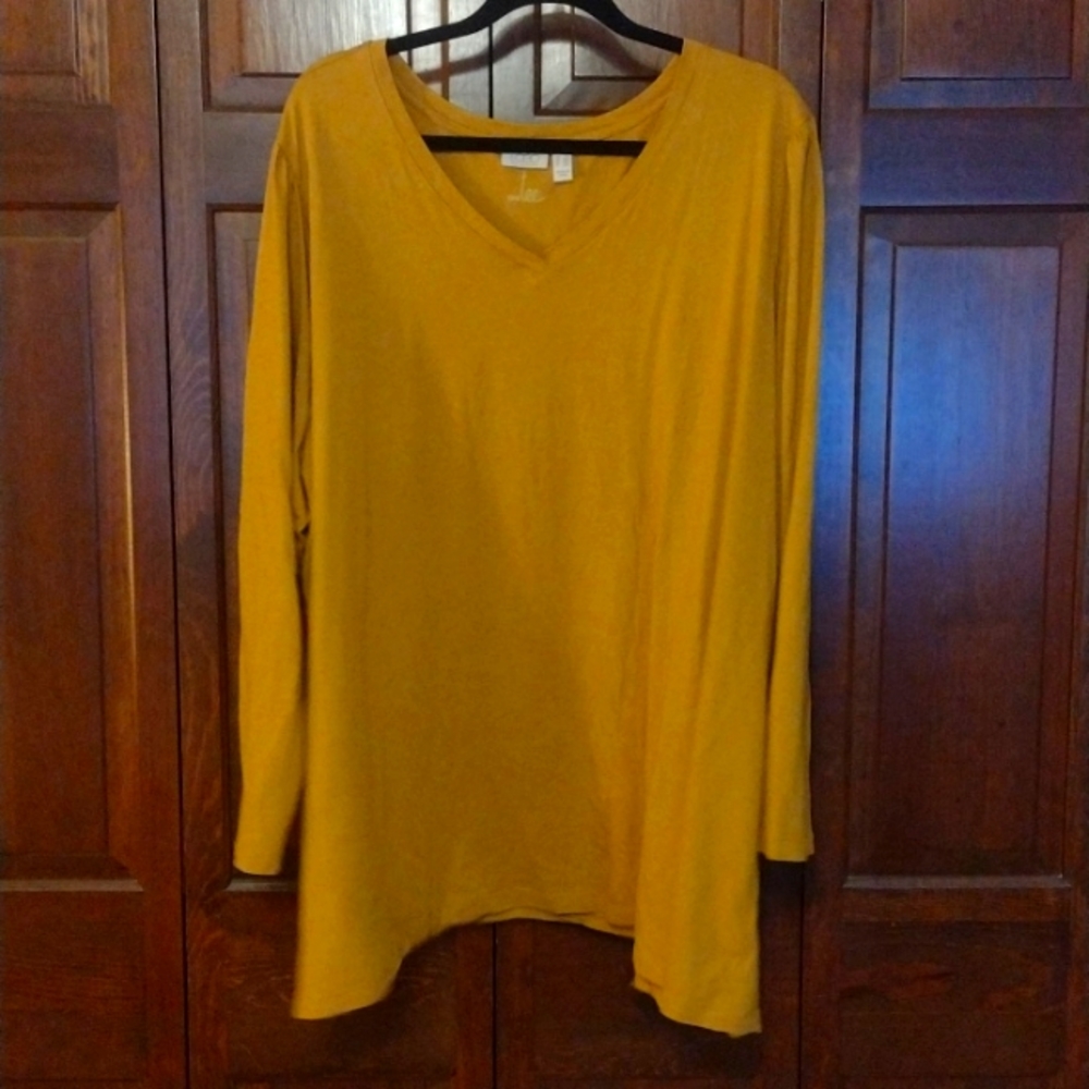 5X NWOT Logo top, mustard yellow, never worn